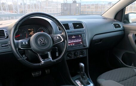 Volkswagen Polo VI (EU Market), 2018 год, 1 179 000 рублей, 22 фотография