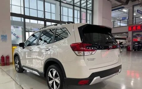 Subaru Forester, 2020 год, 2 600 000 рублей, 6 фотография