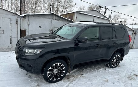 Toyota Land Cruiser Prado 150 рестайлинг 2, 2019 год, 5 200 000 рублей, 1 фотография