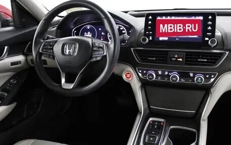 Honda Accord IX рестайлинг, 2021 год, 2 500 000 рублей, 15 фотография