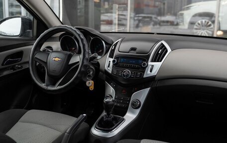 Chevrolet Cruze II, 2014 год, 880 000 рублей, 16 фотография