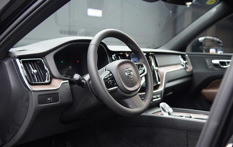 Volvo XC60 II, 2024 год, 7 770 000 рублей, 11 фотография