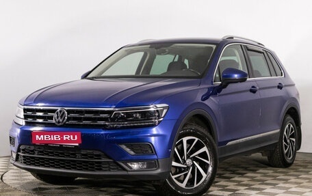 Volkswagen Tiguan II, 2018 год, 2 995 000 рублей, 1 фотография