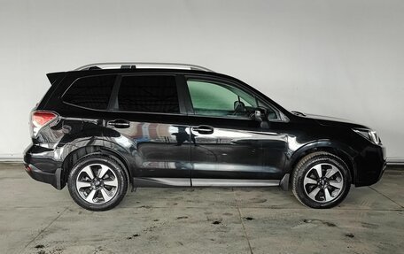 Subaru Forester, 2017 год, 2 070 000 рублей, 8 фотография