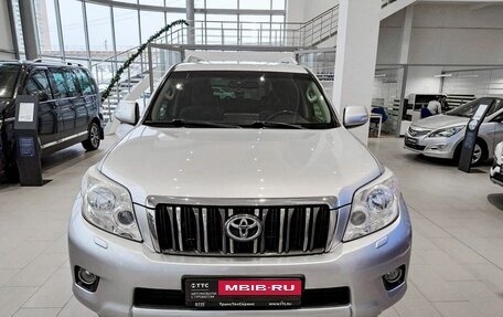 Toyota Land Cruiser Prado 150 рестайлинг 2, 2010 год, 2 650 000 рублей, 2 фотография