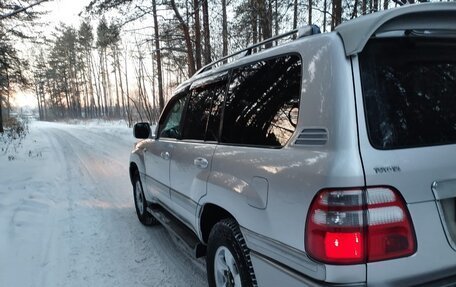 Toyota Land Cruiser 100 рестайлинг 2, 2000 год, 2 000 000 рублей, 3 фотография