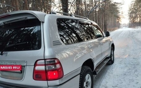 Toyota Land Cruiser 100 рестайлинг 2, 2000 год, 2 000 000 рублей, 5 фотография