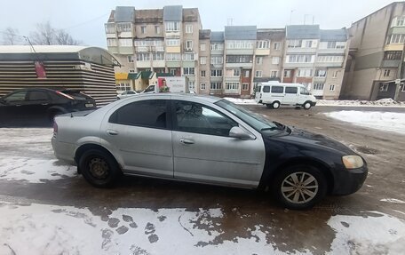 Dodge Stratus II, 2002 год, 300 000 рублей, 5 фотография