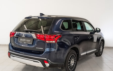 Mitsubishi Outlander III рестайлинг 3, 2019 год, 2 290 000 рублей, 5 фотография