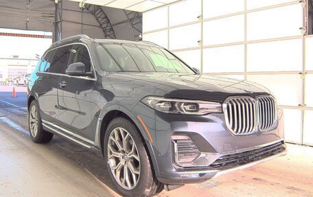 BMW X7, 2021 год, 7 190 000 рублей, 3 фотография