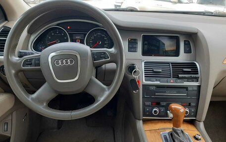 Audi Q7, 2011 год, 2 100 000 рублей, 11 фотография