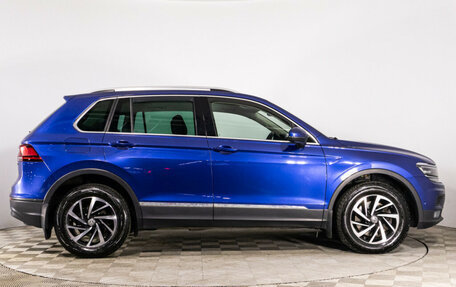 Volkswagen Tiguan II, 2018 год, 2 995 000 рублей, 4 фотография