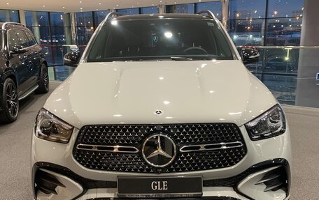 Mercedes-Benz GLE, 2024 год, 16 400 000 рублей, 3 фотография