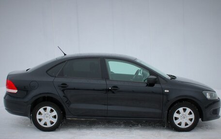 Volkswagen Polo VI (EU Market), 2013 год, 800 000 рублей, 8 фотография