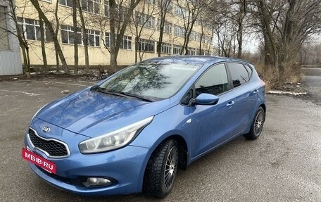 KIA cee'd III, 2013 год, 1 215 000 рублей, 2 фотография