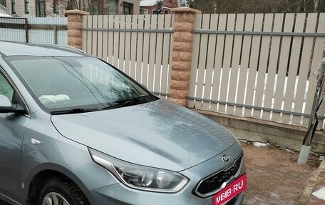 KIA cee'd III, 2019 год, 1 100 000 рублей, 2 фотография