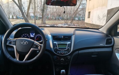 Hyundai Solaris II рестайлинг, 2013 год, 850 000 рублей, 9 фотография