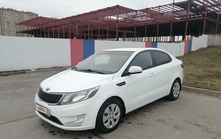 KIA Rio III рестайлинг, 2013 год, 950 000 рублей, 3 фотография