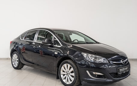 Opel Astra J, 2014 год, 1 055 000 рублей, 3 фотография