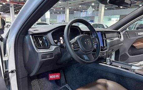 Volvo XC60 II, 2022 год, 3 960 000 рублей, 8 фотография