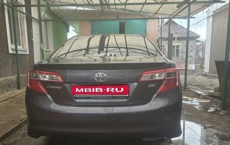 Toyota Camry, 2013 год, 1 650 000 рублей, 4 фотография