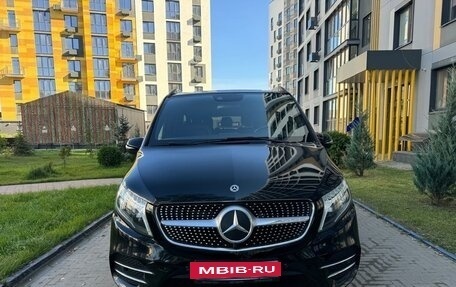 Mercedes-Benz V-Класс, 2020 год, 5 750 000 рублей, 2 фотография