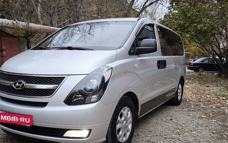 Hyundai Grand Starex Grand Starex I рестайлинг 2, 2009 год, 1 600 000 рублей, 6 фотография