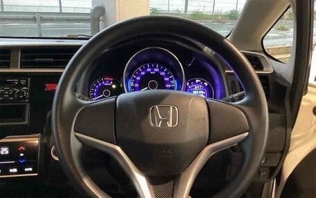 Honda Fit III, 2015 год, 860 000 рублей, 10 фотография