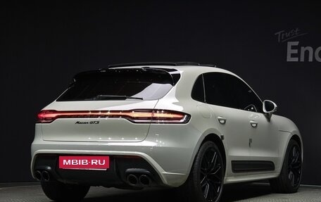 Porsche Macan I рестайлинг, 2022 год, 9 230 000 рублей, 2 фотография