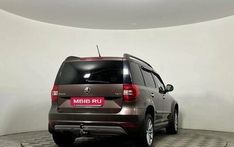 Skoda Yeti I рестайлинг, 2014 год, 1 239 000 рублей, 5 фотография