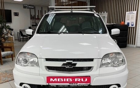 Chevrolet Niva I рестайлинг, 2012 год, 649 000 рублей, 2 фотография