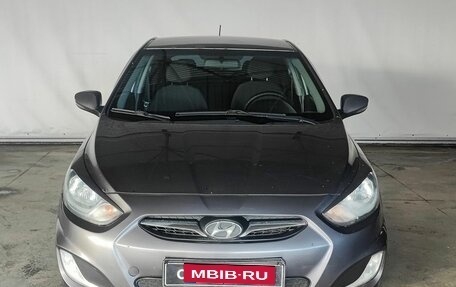 Hyundai Solaris II рестайлинг, 2012 год, 925 000 рублей, 2 фотография