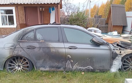 Mercedes-Benz E-Класс AMG, 2017 год, 1 200 000 рублей, 3 фотография