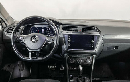 Volkswagen Tiguan II, 2018 год, 2 847 000 рублей, 12 фотография