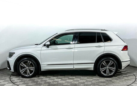 Volkswagen Tiguan II, 2018 год, 2 847 000 рублей, 8 фотография