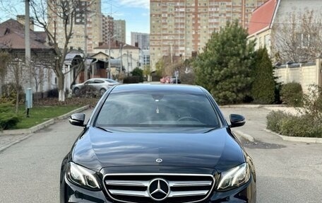 Mercedes-Benz E-Класс, 2019 год, 3 495 000 рублей, 3 фотография