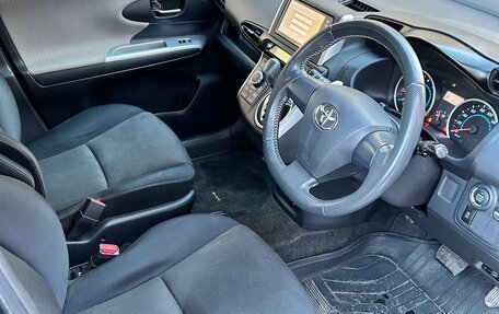 Toyota Wish II, 2012 год, 1 290 000 рублей, 9 фотография