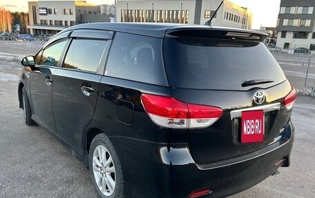 Toyota Wish II, 2012 год, 1 290 000 рублей, 2 фотография