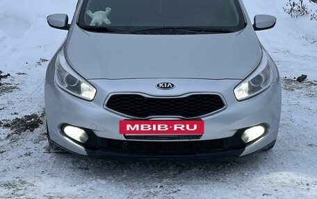 KIA cee'd III, 2014 год, 980 000 рублей, 3 фотография