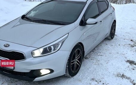 KIA cee'd III, 2014 год, 980 000 рублей, 2 фотография