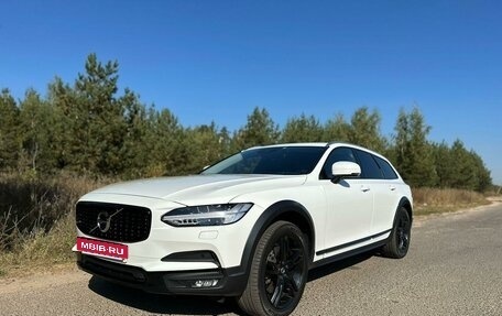 Volvo V90 Cross Country I рестайлинг, 2019 год, 4 550 000 рублей, 5 фотография