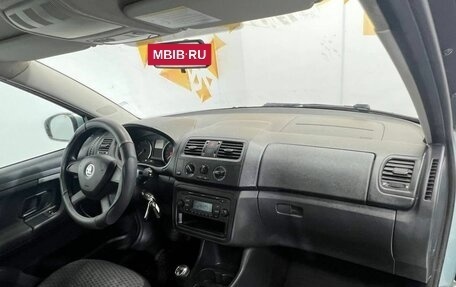 Skoda Fabia II, 2013 год, 735 000 рублей, 11 фотография