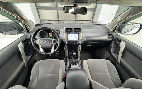 Toyota Land Cruiser Prado 150 рестайлинг 2, 2012 год, 2 749 000 рублей, 25 фотография