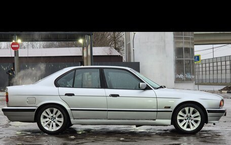 BMW 5 серия, 1994 год, 440 000 рублей, 1 фотография