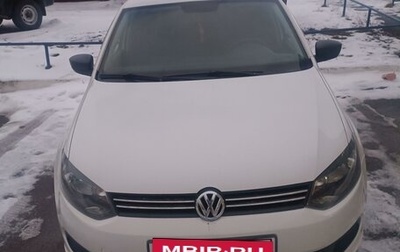 Volkswagen Polo VI (EU Market), 2013 год, 660 000 рублей, 1 фотография