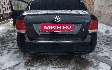 Volkswagen Polo VI (EU Market), 2011 год, 820 000 рублей, 2 фотография