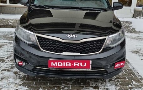 KIA Rio III рестайлинг, 2016 год, 1 235 000 рублей, 2 фотография