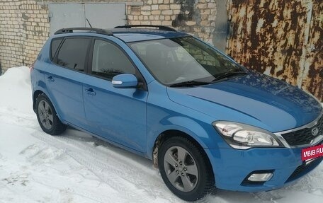 KIA cee'd I рестайлинг, 2010 год, 890 000 рублей, 2 фотография