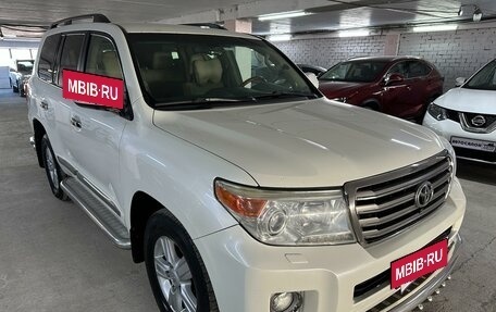 Toyota Land Cruiser 200, 2012 год, 3 200 000 рублей, 3 фотография