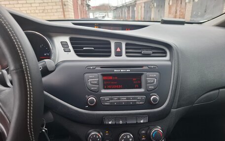 KIA cee'd III, 2013 год, 1 330 000 рублей, 2 фотография